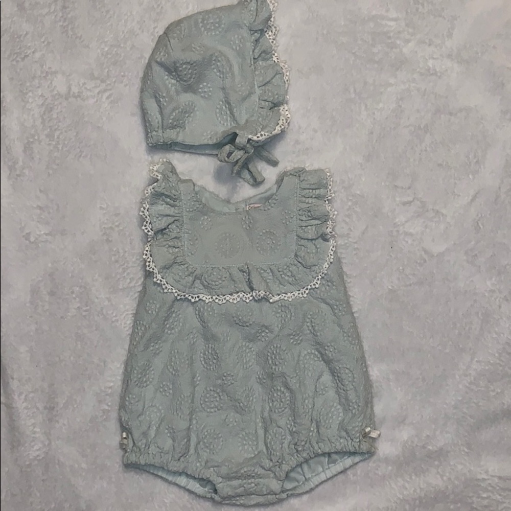 Catherine Malandrino Bubble Romper and Bonnet